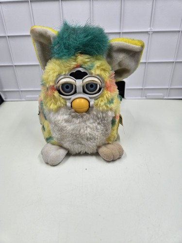 Confetti furby baby vintage - ,