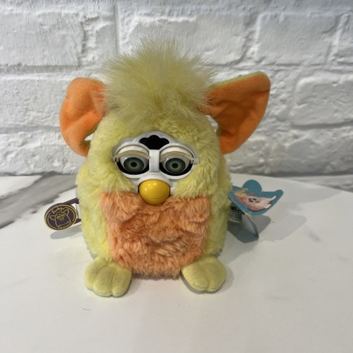 Vintage sunny yellow - vintage,