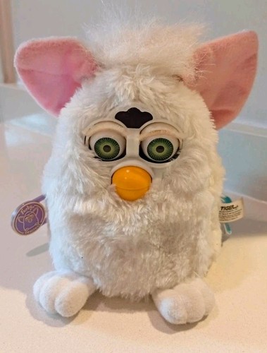 Snowy furby baby babies - snowy,